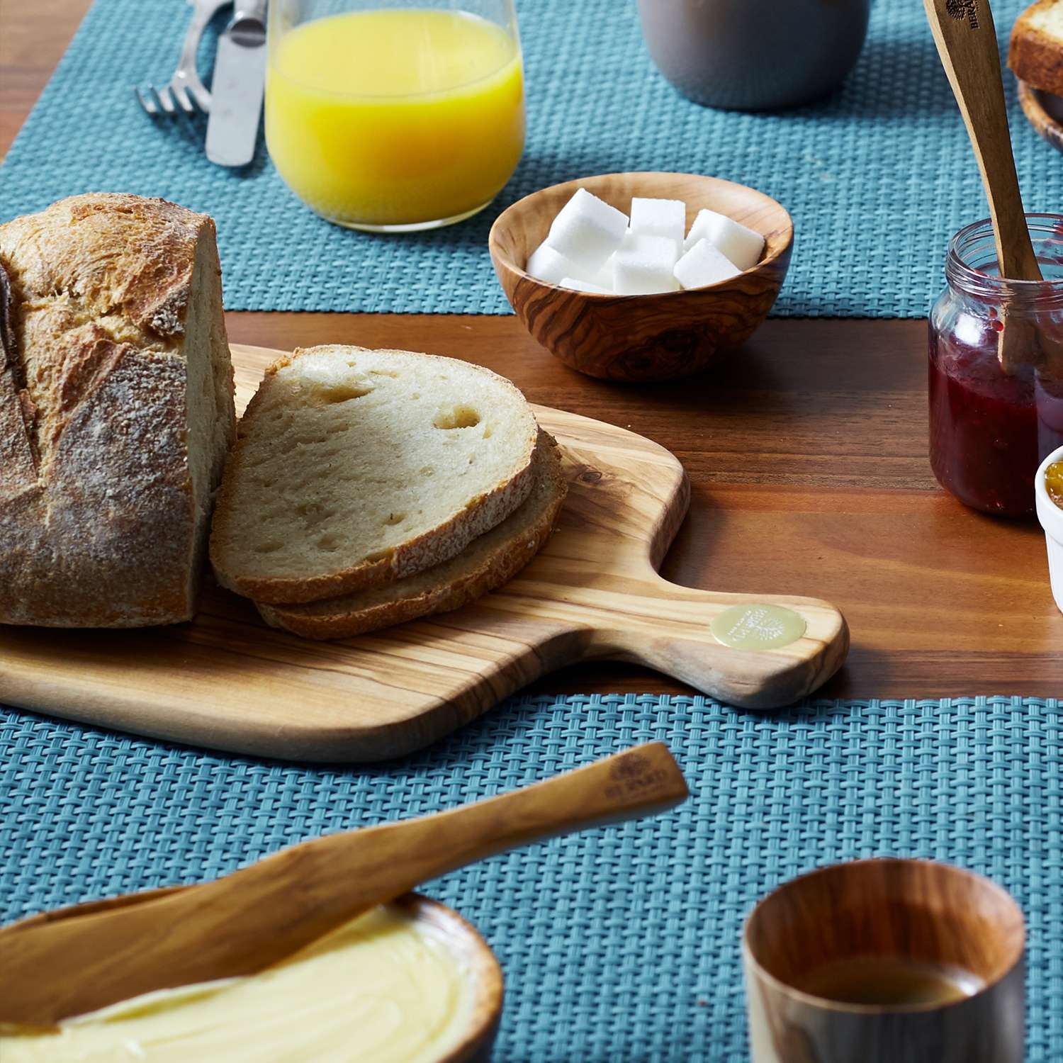 [Berard] Tabla de Cortar y Servir de Madera de Olivo con Mango